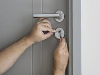 Things to Check in Professional Locksmith Service