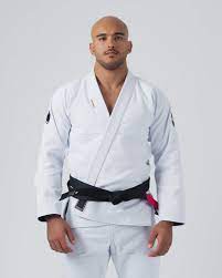 Buying a BJJ Gi: What Are the Benefits?